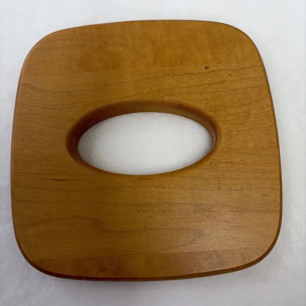 Longaberger Employee Christmas Tissue Basket 1999 with Lid No Protector Charity